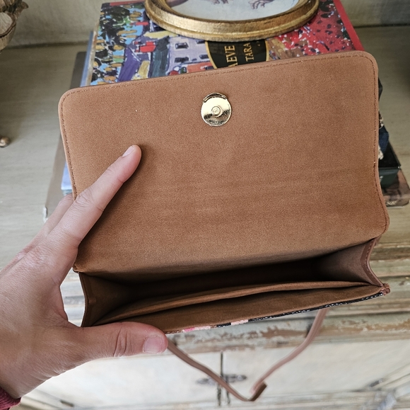 $124 Spartina 449 Verdier Essentials Crossbody - Picture 11 of 14